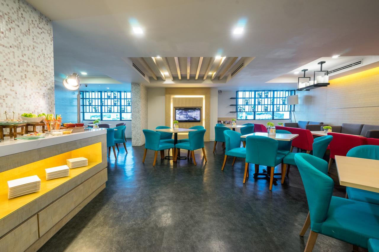 Crystal Crown Hotel Petaling Dzsaja Kültér fotó