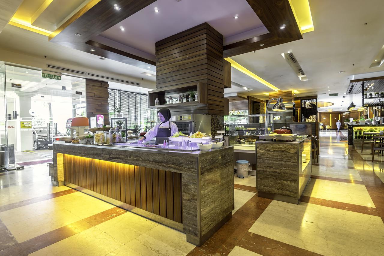 Crystal Crown Hotel Petaling Dzsaja Kültér fotó